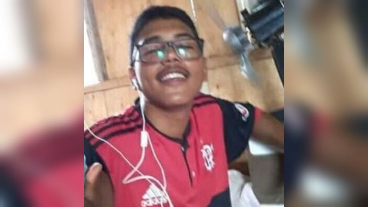 Jovem desaparece em ponto de ônibus enquanto esperava a mãe em Manaus