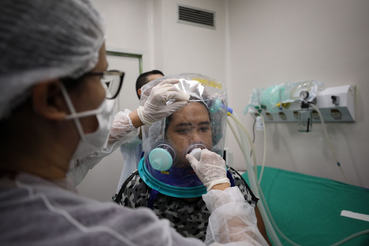 Maternidade de Manaus recebe capacetes de respiração não invasiva de Covid