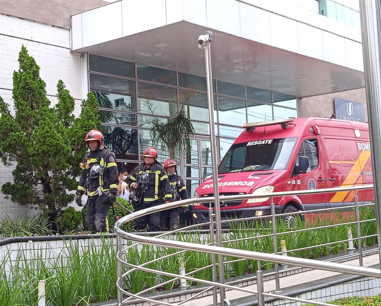 Vídeo: Incêndio atinge apartamento no Morada do Sol, em Manaus