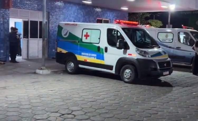 Jovens reagem a assalto e são baleados em rua de Manaus; um morreu