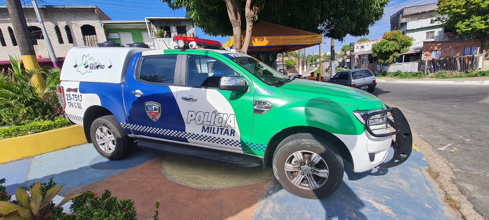 Polícia prende homem que seria linchado em área vermelha de Manaus