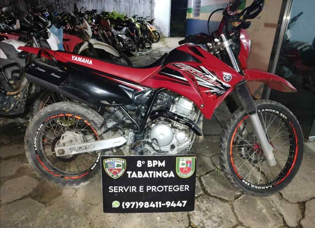 Casal suspeito de assalto é preso ao agredir vítima em Manaus