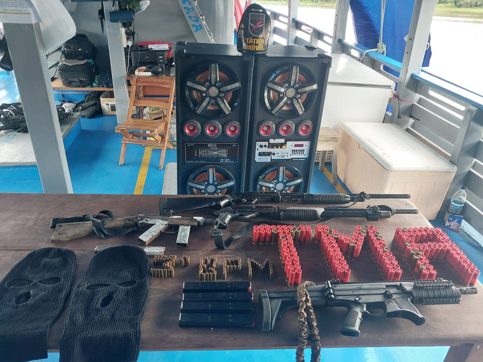 Piratas dos rios são presos com armas e munições após ataque a ribeirinhos no Amazonas