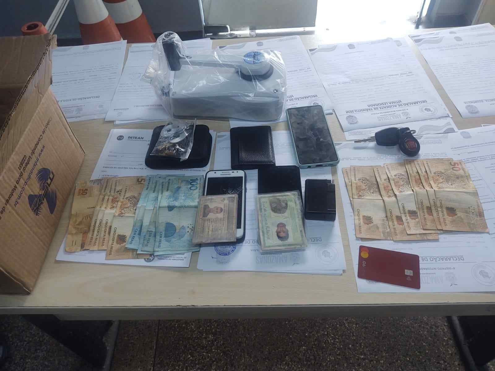 Dupla que usava 'chapolin' para roubar carros é presa em Manaus