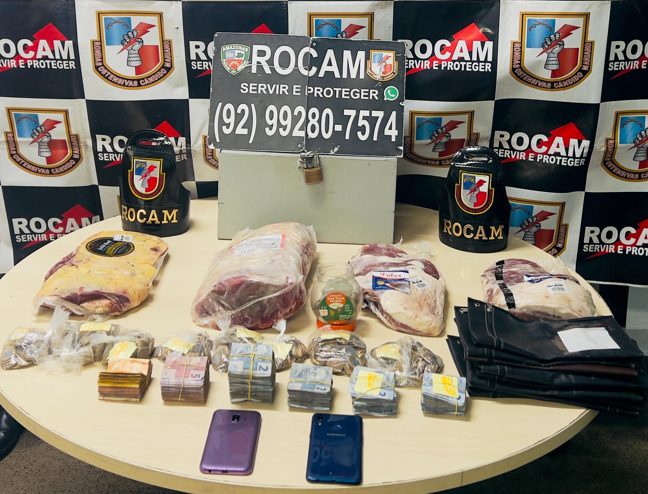 Homem é preso após roubar carnes e cofre com R$ 4 mil na Chapada