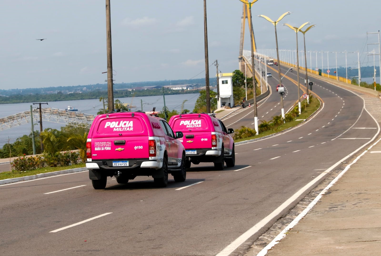 Idoso é preso por descumprir medida e tentar invadir casa da ex na Compensa
