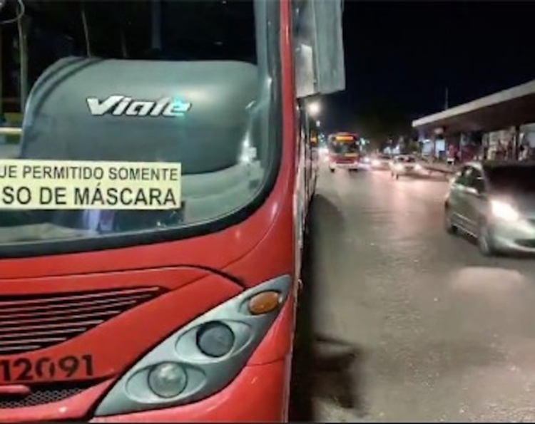 Dupla armada é presa após assalto a ônibus em Manaus