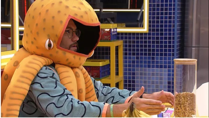 Eliezer reflete sobre briga com Natália: 'fingi que nada aconteceu'