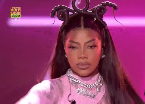 Ludmilla critica sertanejos por apoio a Bolsonaro: 'vivem realidades diferentes'