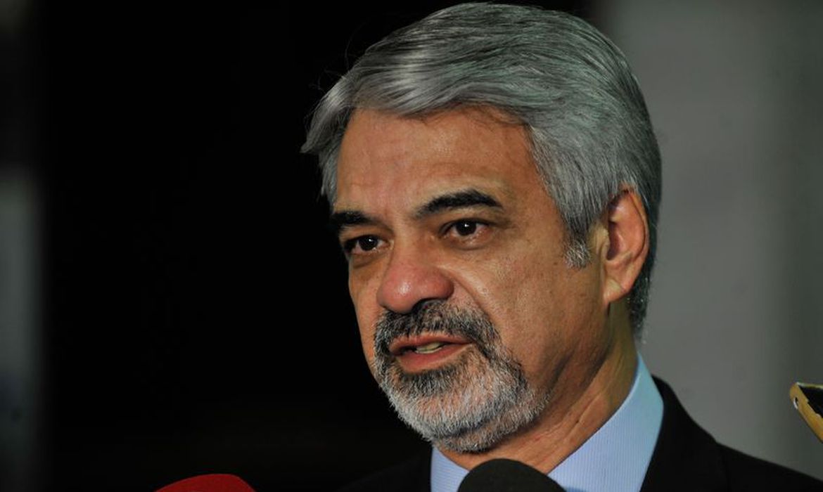 Lula pode revogar normas que permitem uso do cloroquina para Covid-19