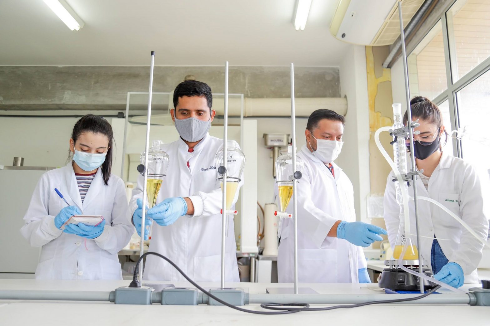 Fapeam apoia estudo sobre biolubrificante para reduzir impactos ambientais