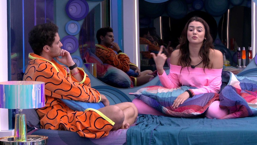 Eslô alerta Lucas sobre amizade com Arthur: 'teu argumento foi um copia e cola dele'