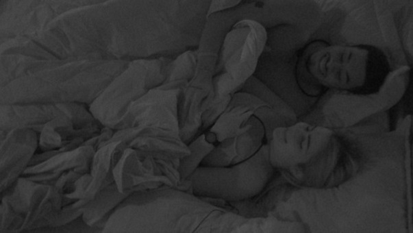 Jade revela medo de ir ao paredão e PA brinca: 'Você acha que a líder do lollipop vai sair?'