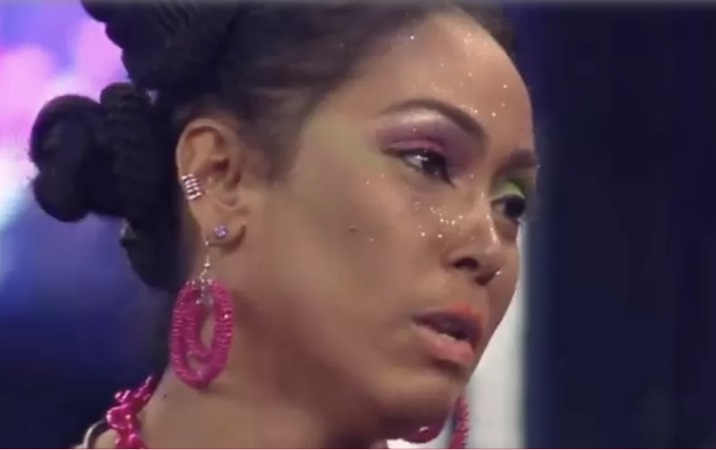 A Fazenda: Rosi revela interesse em peão: 'vou querer chup*r ele'