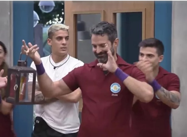 A Fazenda 14: Iran vence prova de fogo e ganha poderes para formação da roça