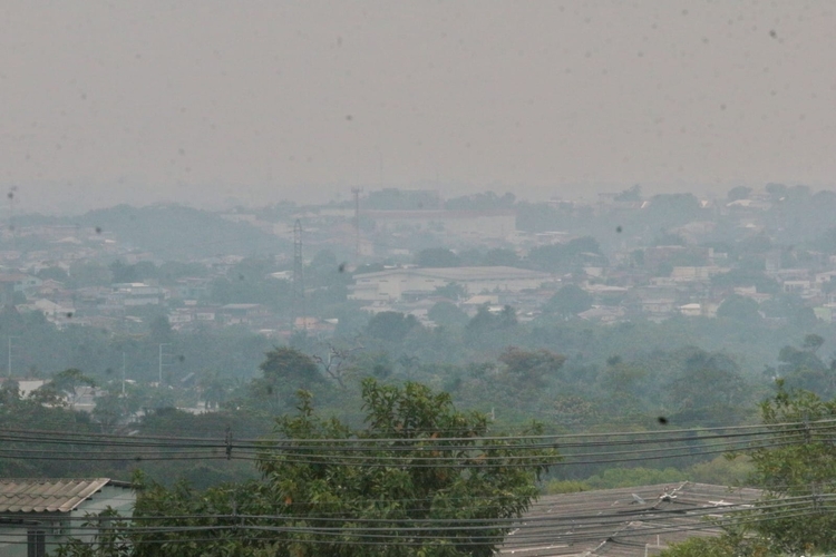 Fumaça de queimadas da Amazônia e do Pantanal chega ao Sul do país