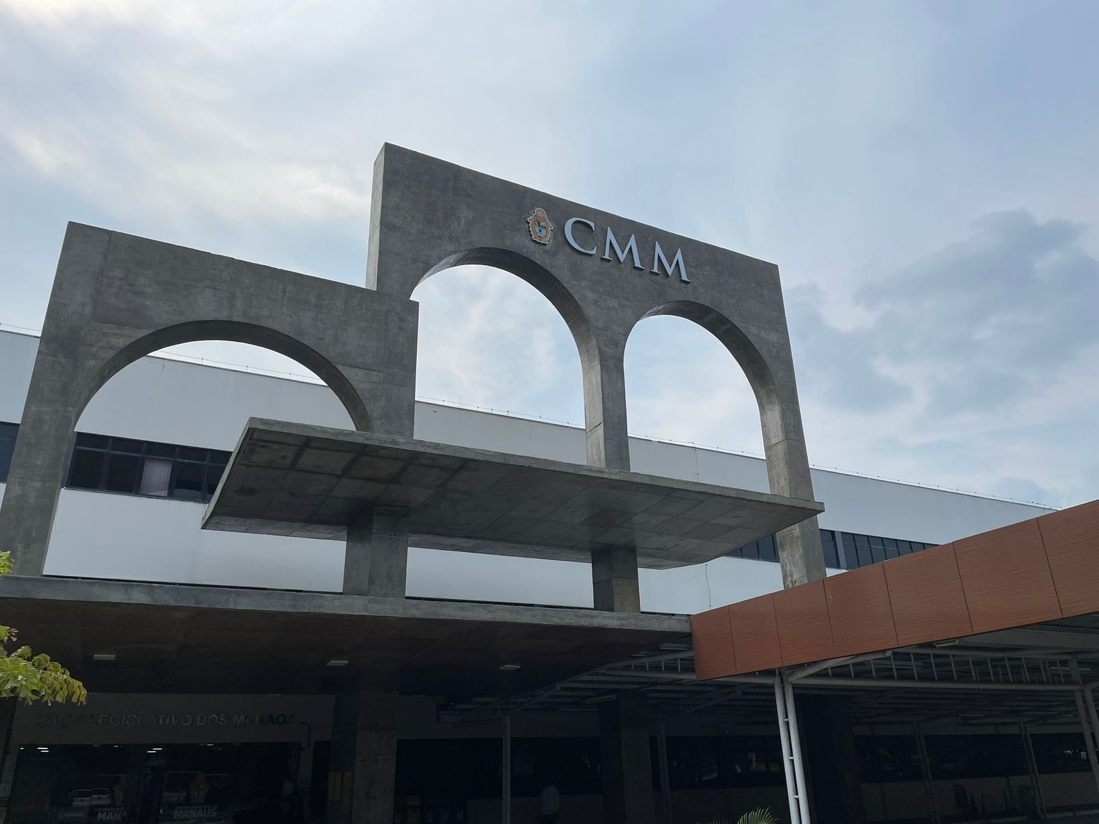 Quase 20 mil inscritos fazem provas do concurso da Câmara Municipal de Manaus