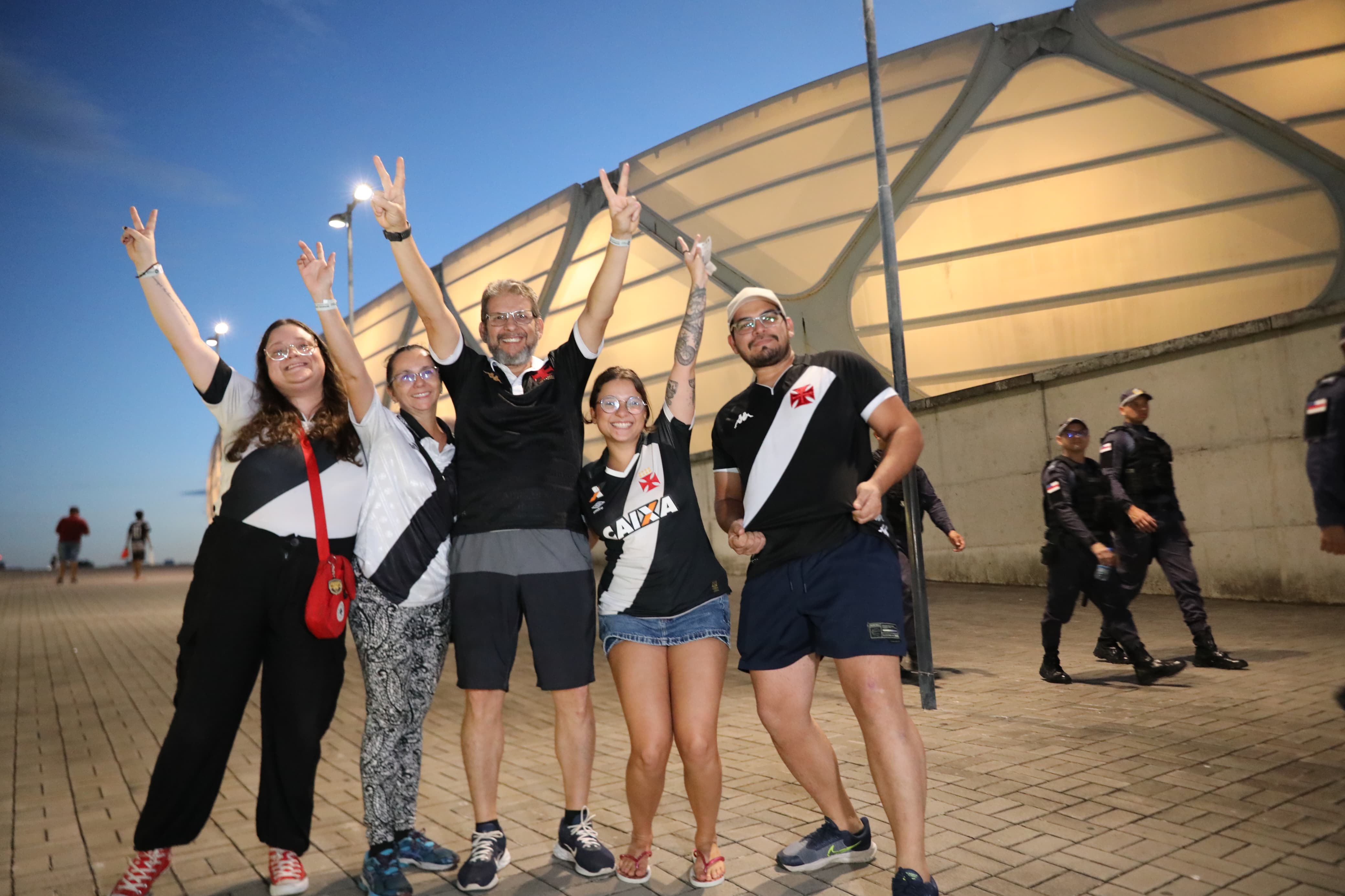 Confronto entre Vasco e Madureira reúne mais de 17 mil torcedores na Arena da Amazônia