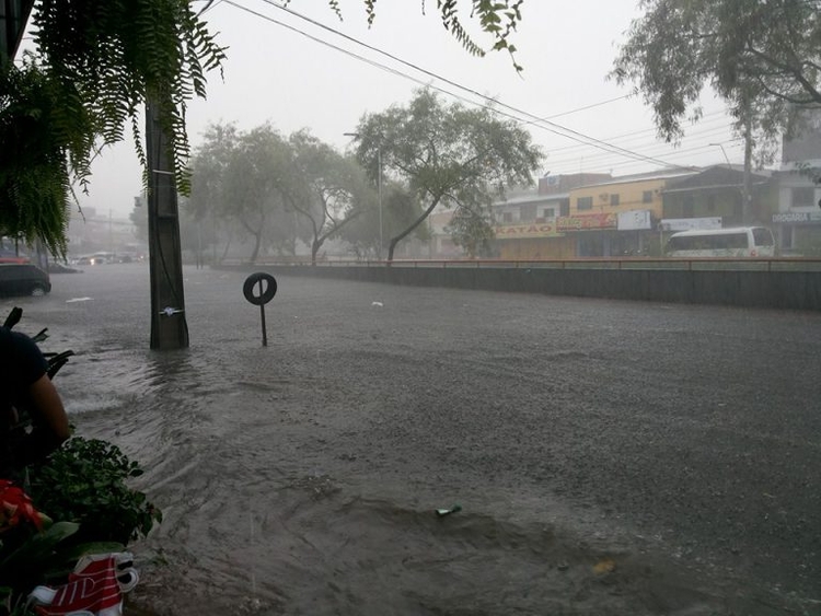 Manaus e municípios registram chuva torrencial acima de 40 mm neste domingo