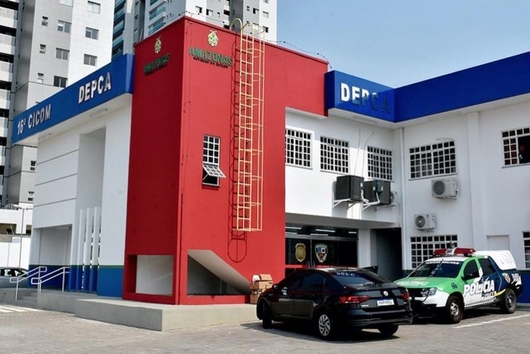 Idoso condenado por estuprar netas é preso em Manaus 