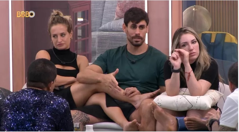 Brothers analisam próximo indicado ao paredão: 'Quem a gente vai botar' 