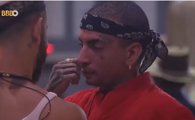 Guimê chora ao lembrar de Lexa durante festa no BBB23; vídeo