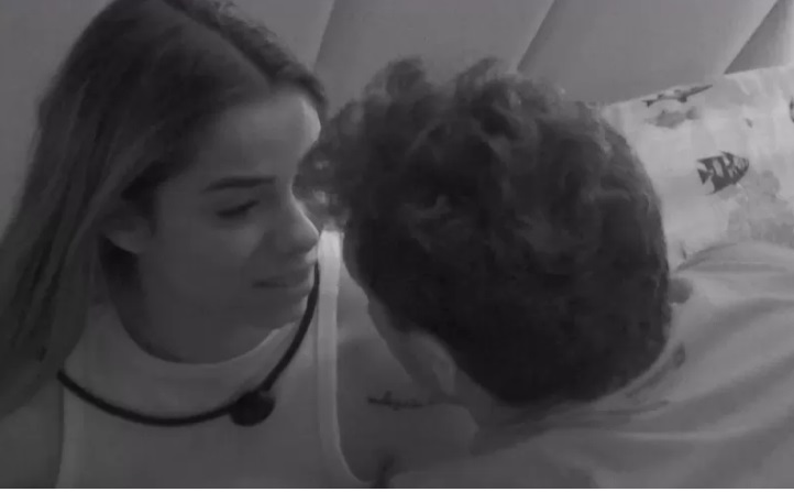 Key chora por saudade da família: 'Medo de decepcionar'