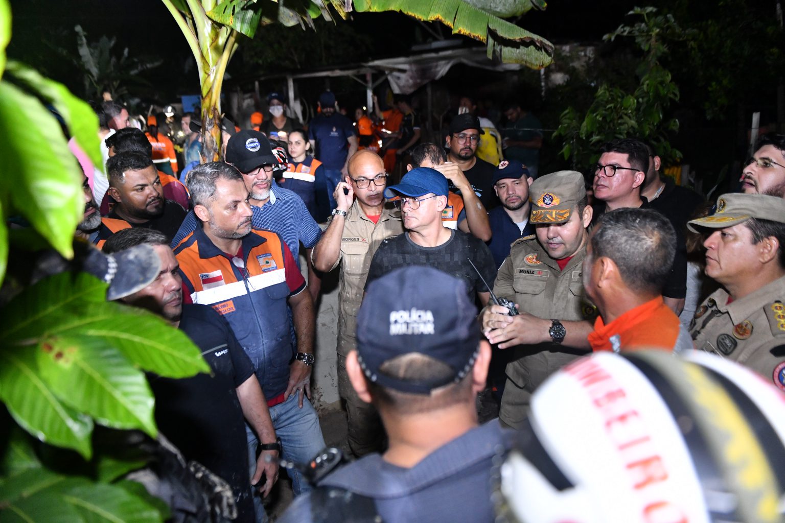 Prefeitura monta comitê de crise após tragédia com 8 mortos em Manaus