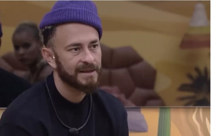 Fred acusa Domitila de usar racismo 'o tempo todo' como argumento no BBB23; vídeo