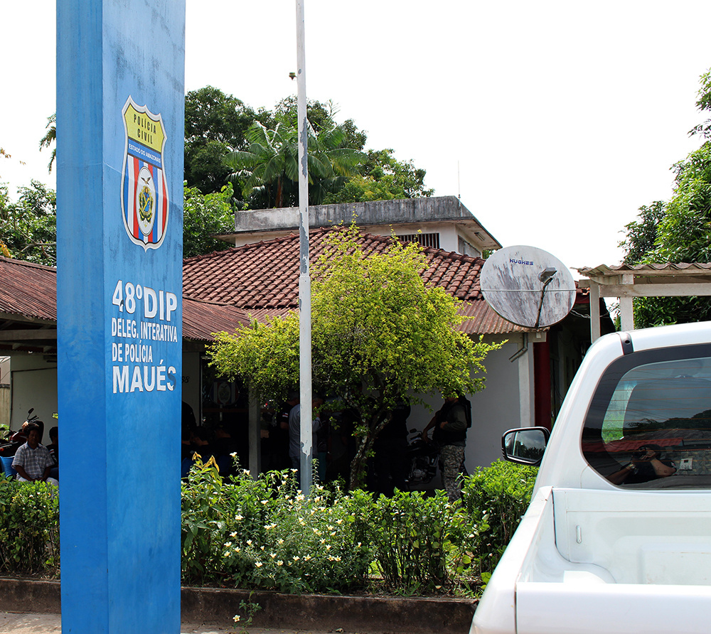 Homem é preso ao tentar assaltar fiéis em frente à paróquia no Amazonas