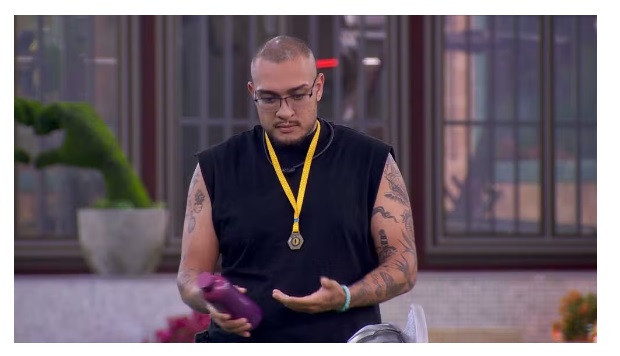 Bin Laden recalcula rota sobre Davi: 'Não me sinto confortável de excluir ele'