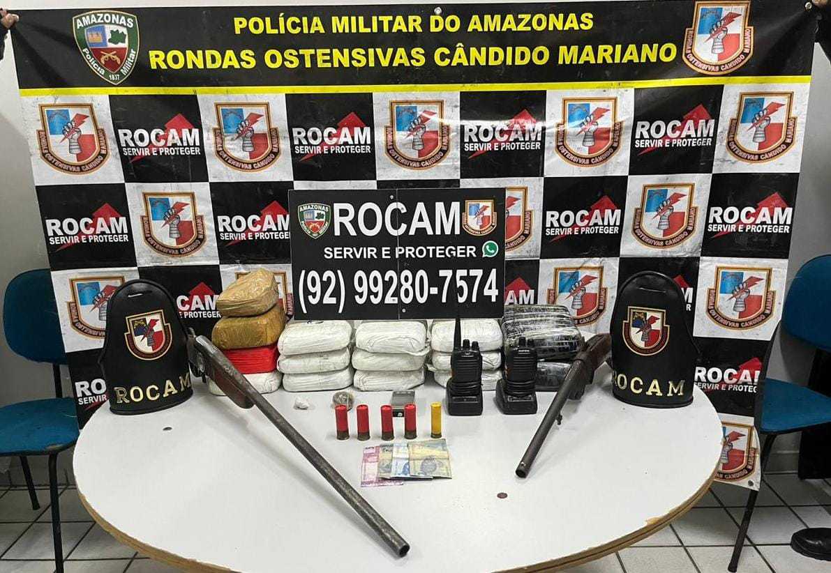 Adolescente é apreendido com 14 tabletes de drogas e armas de fogo no Alvorada