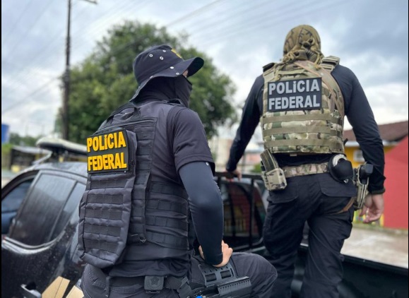 Homem é preso pela PF por compartilhar imagens de abuso sexual infantil em Tabatinga