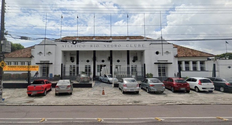 Sede do Rio Negro Clube é retirada do Leilão do TRT-11
