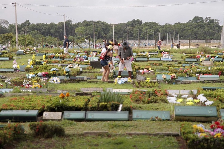 Cartórios apontam volta do número de óbitos ao patamar anterior à pandemia no Amazonas