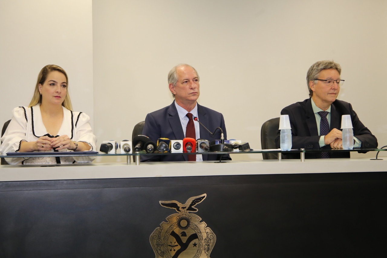 Carol Braz lança pré-candidatura ao Governo e fala sobre ameaças ao Amazonas