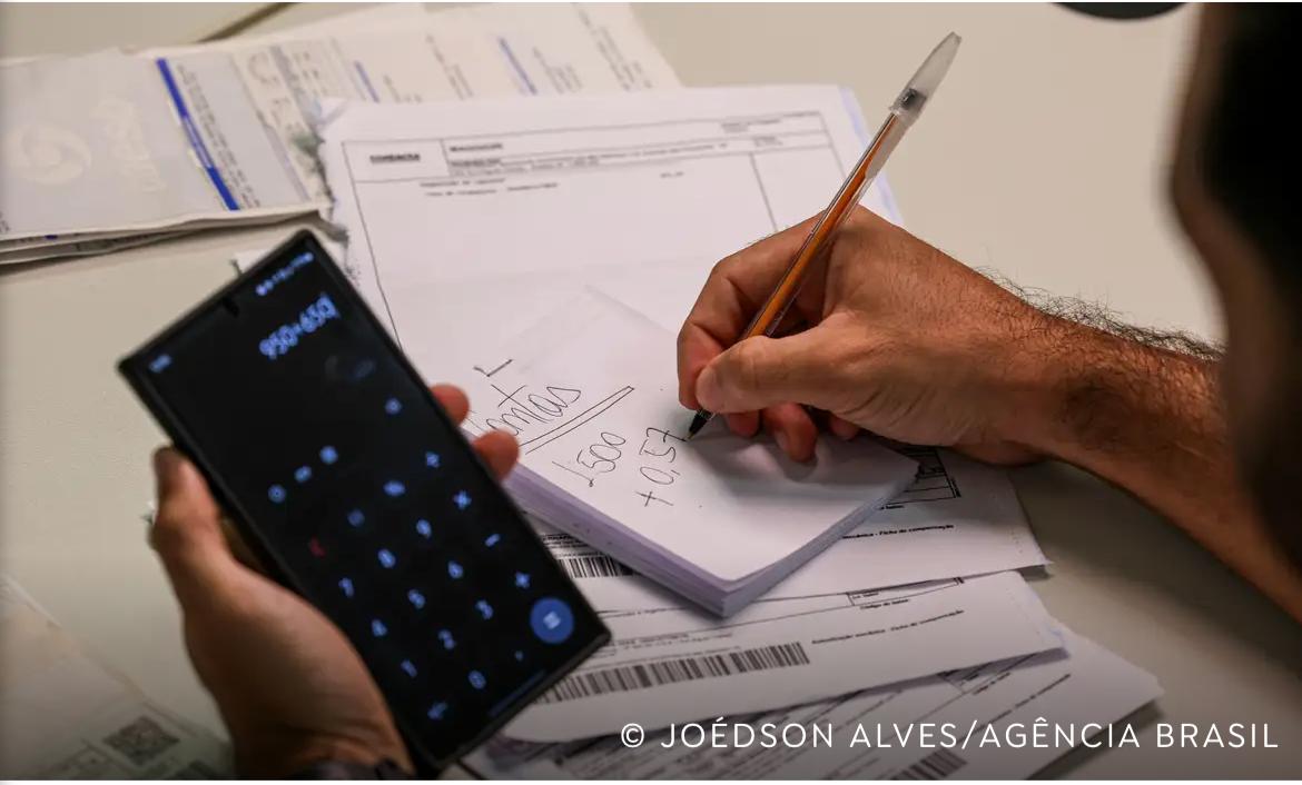 Feirão Limpa Nome: negociação de dívidas vai até sexta em todo o país