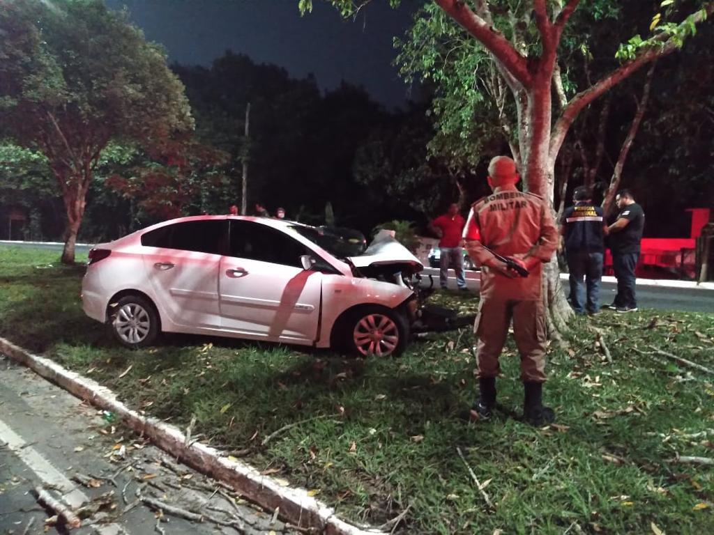 Investigador da PC morre em grave acidente de carro na Av. do Turismo em Manaus