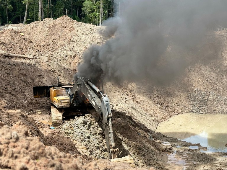 PF divulga balanço de operação contra garimpo em área de conservação no Amazonas