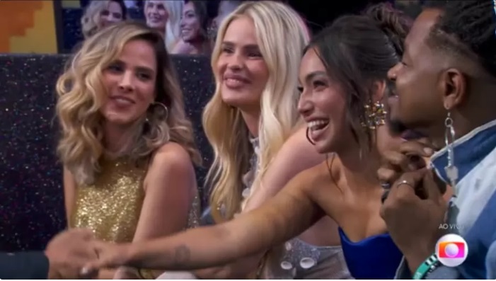 Após desistência e expulsão, Vanessa Lopes e Wanessa Camargo participam da final do BBB