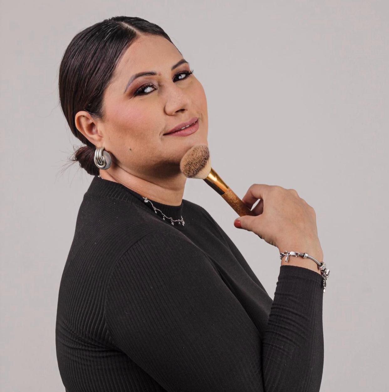 Maquiadora Claudiele Santos se entrega à polícia após prisão de família da Djidja Cardoso em Manaus