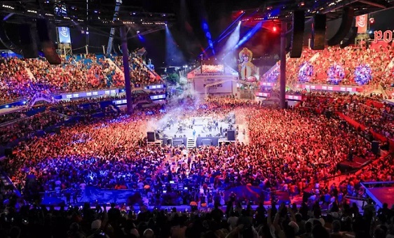 Revistas pessoais não devem constranger trans e travestis no Festival de Parintins, recomenda DPE