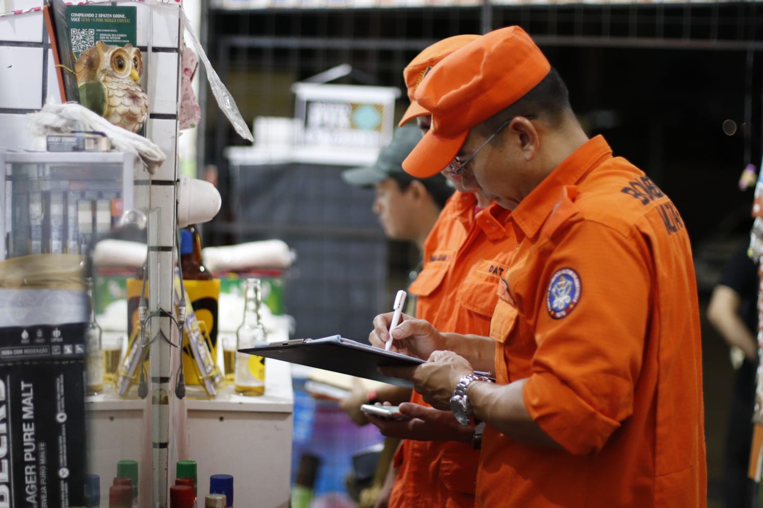 Após denúncias, bares e casa de shows são multados por irregularidades em Manaus