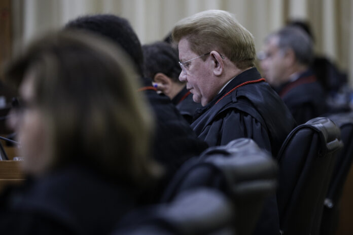 Atos libidinosos contra menor de 14 anos também configuram estupro de vulnerável