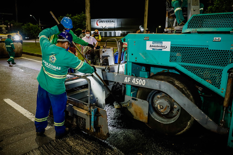 Torquato Tapajós passa por obras a noite para não causar transtorno no trânsito