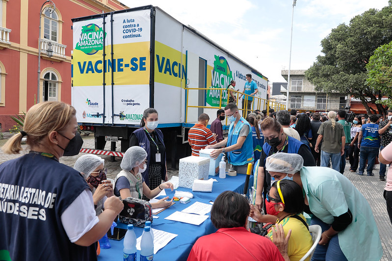 Megavacinação encerra 1º dia com mais de mil doses aplicadas no Amazonas