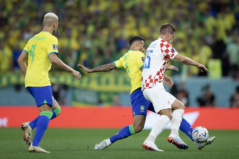 Croácia empata com Brasil na prorrogação e decisão será nos pênaltis