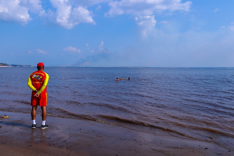 Manaus registra subida de 3,80 metros no Rio Negro em 30 dias