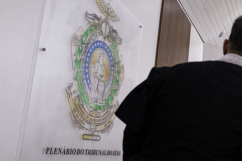 Suspeito de tentar matar ‘justiceiro’ após assalto a drogaria na zona Norte vai a júri popular