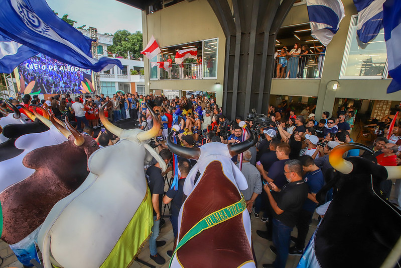 Aniversário de Manaus terá boi-bumbá, show gospel com Gabriel Guedes e seresta com  Klessinha